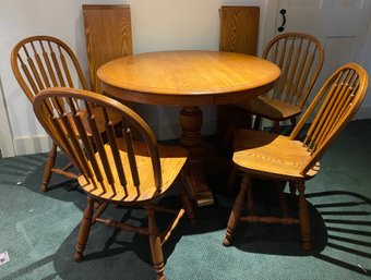 Colonial Bent Bros Oak Table And Chairs