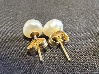 14k Gold Freshwater Pearl Earrings With Pendant