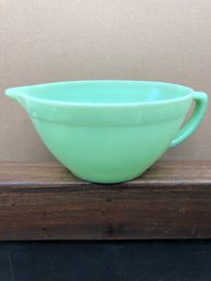 Mixing Bowl With Pourer/oven Ware - 1 Quart