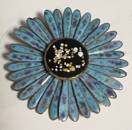 VINTAGE BLUE ENAMEL GOLD TONE FLOWER BROOCH