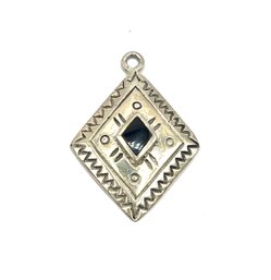 Vintage Sterling Silver Southwestern Onyx Color Engraved Pendant