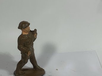 Lead, Iron Or Plastic Vintage Soldier Or Model