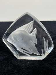 Cristal DArques Coral Fish Paperweight
