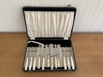 George Luxner And Sons Antique Edwardian Mother Of Pearl Handle Cutlery Set In Original Box Set Of 12