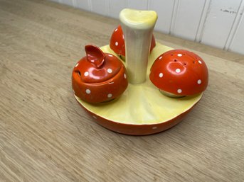 VINTAGE MCM CARLTONWARE HANDPAINTED MUSHROOM CRUET SET CONDIMENT SALT AND PEPPER TRIO STAND PORCELAIN