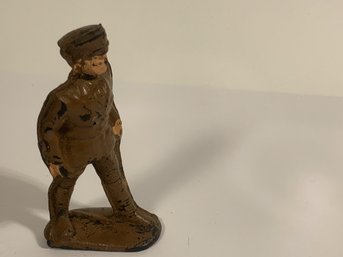 Lead, Iron Or Plastic Vintage Soldier Or Model