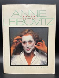 Annie Leibovitz 1983 Paperback Photographs Book.