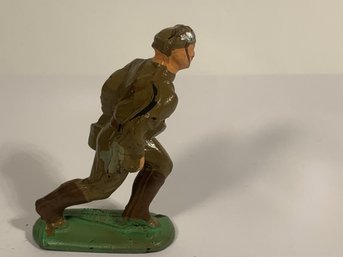 Lead, Iron Or Plastic Vintage Soldier Or Model