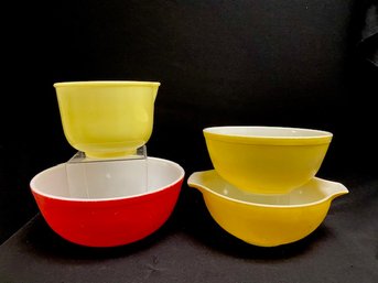 Vintage Assorted Pyrex Primary & Glasbake