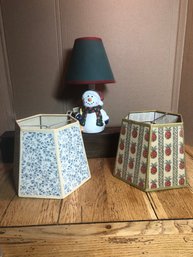 Cute Snowman Lamp And 2 Vintage Shades