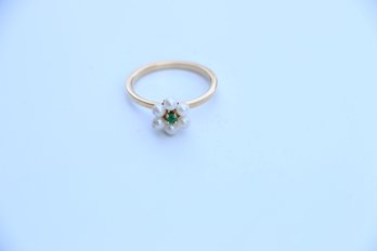 14k Yellow Gold Pearl Emerald Ring Size 6.50