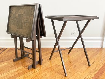 A Set Of 3 Mid Century Snack Trays And Stand