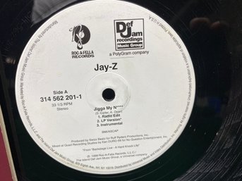 Jay-Z / Beanie Siegel On 1999 Roc-A-Fella Def Jam Records.