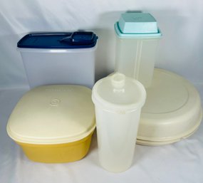 Lot Of Tupperware Containers