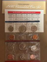 Beautiful Vintage 1986 P & D United States US Mint Uncirculated Coin Set