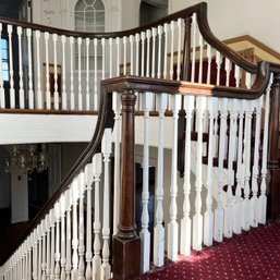 Vintage Carved Handrail, Stair Rail And Curved Volute - Approx 29' And Balusters
