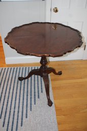 Baker Furniture Scalloped Edge Pie Crust Drop Leaf Table - Historic Charleston Reproductions