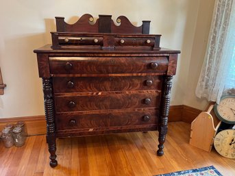 Federal 6-drawer Dresser