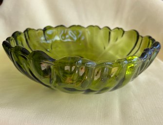 Indiana Glass Lily Pad 11' Avocado Green Footed Bowl