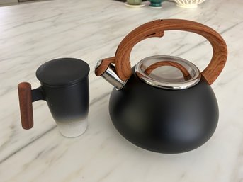 Wood Handles NEW Tea Pot And Tea Infuser Mug