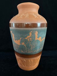 Beautiful Southwest Motif Pottery Vase With Mesa Scene