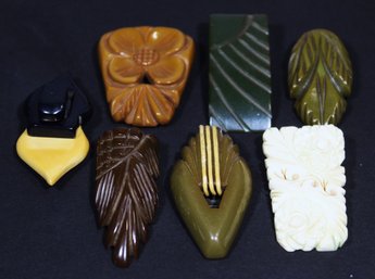 Fine Lot Of 7 Bakelite Vintage Dress Clips And Buckleq