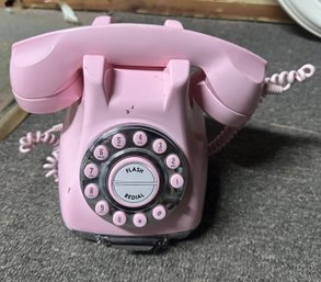 Pink Pottery Barn Kids Push Button Desk Phone With Pull Out Drawer Old Style Vintage Classic Phone. RC/b3