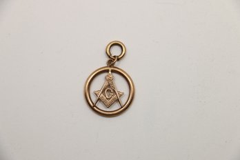 Vintage 10k Yellow Gold Masonic Pendant Charm