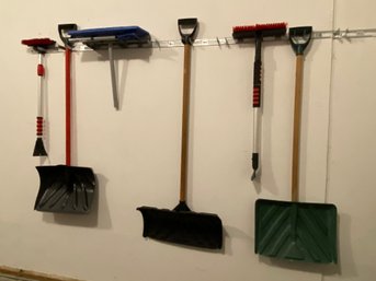 Snow Tools Shovels And Brushes And Snow Joe