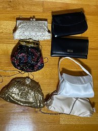 LOT OF BEADED EVENING BAGS