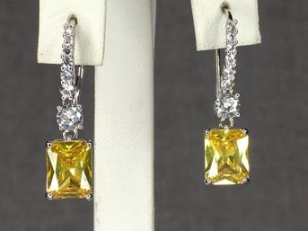 Sensational Brand New 925 / Sterling Silver Earrings With Sparkling White And Yellow Topaz - Expensive Look !