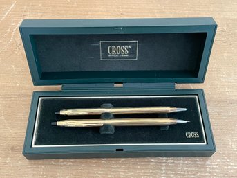 Cross Pen And Mechanical Pencil Set In Gold