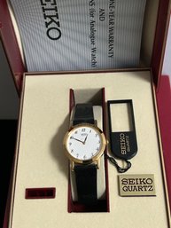 NOS In Box W/tag Seiko Gold Tone Quartz Movement Watch #945554 Leather Band New Battery Tested/working