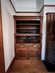 An Antique Replica Oak Built In Cabinet