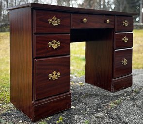 A Composite Knee Hole Desk