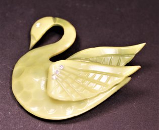 Vintage Plastic Swan Brooch 1930s