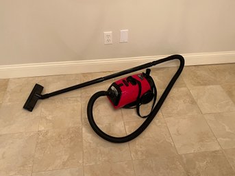 Dirt Devil Vac