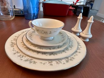 Lenox Brookdale Dinnerware - 5 Pc. Place Setting - Service For 7 Plus