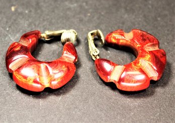 Vintage Carved Bakelite Ear Clips Earrings In Dark Red Crimson