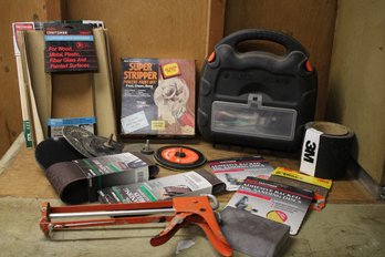 Mixed Sanding Paper Lot & B&D Mouse Sander