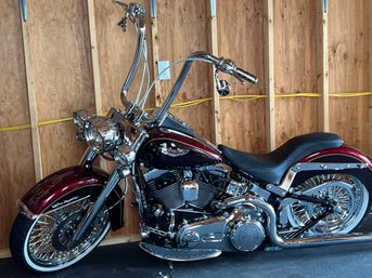 Flawless Harley Davidson 2014 Soft Tail Deluxe Approx 5400 Miles Motorcycle