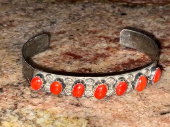 Gorgeous Vintage Zuni Signed PD COONSIS Sterling And Coral Cuff