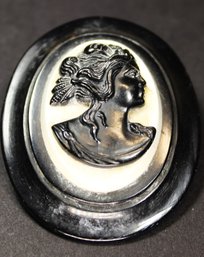 Black And White Bakelite Cameo Brooch Vintage