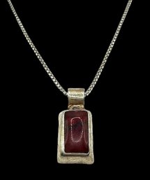 Vintage Italian Sterling Silver Box Chain With Rectangular Red Agate Stone Pendant