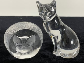 2 Piece Glass Cat Figurine Collection