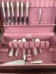 25 Pieces Of Sterling Silverware - Lasting Spring By Oneida With Eureka Silverware Chest/tarnish Proof