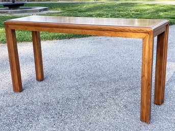 A Vintage Mid Century Parson's Console Table By Henredon In Grained Oak