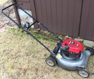 Craftsman 4.75 Horsepower Lawn Mower / Mulcher Lawnmower With Bagger