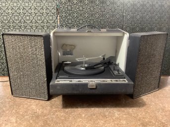 Gerneral Electric Solid State Stereo Record Player