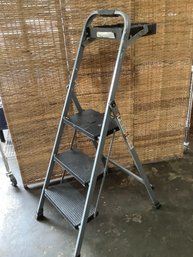 Step Ladder With Platform Tray